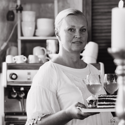 Therese, Krogen i skogen.jpg